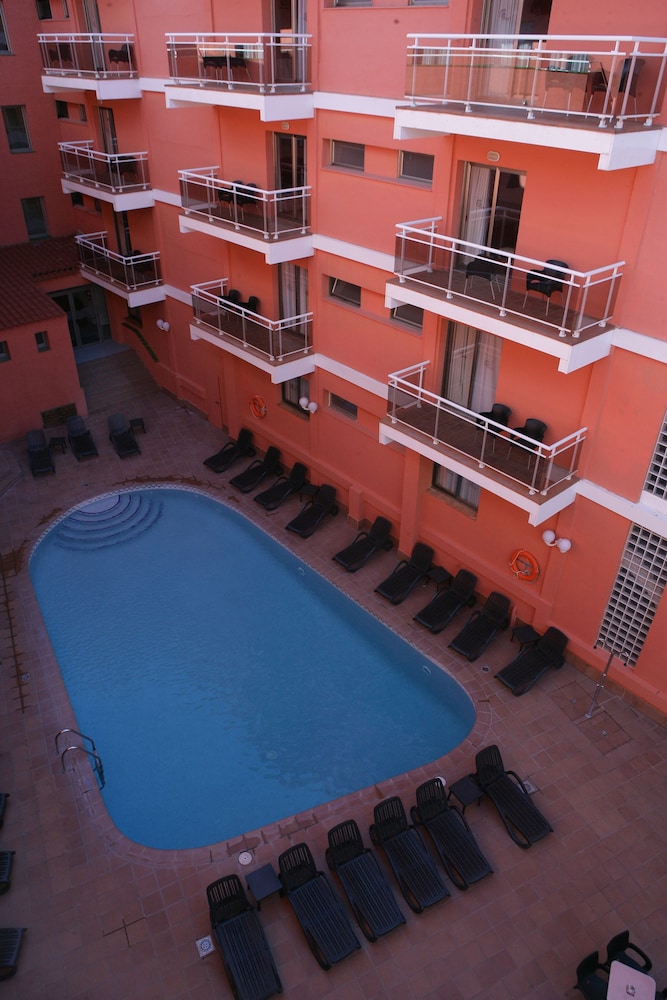 HOTEL TOSSA CENTER 22/31