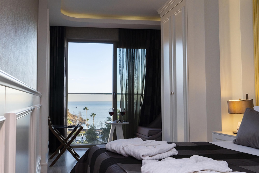 Sky Kamer Boutique Hotel 23/78