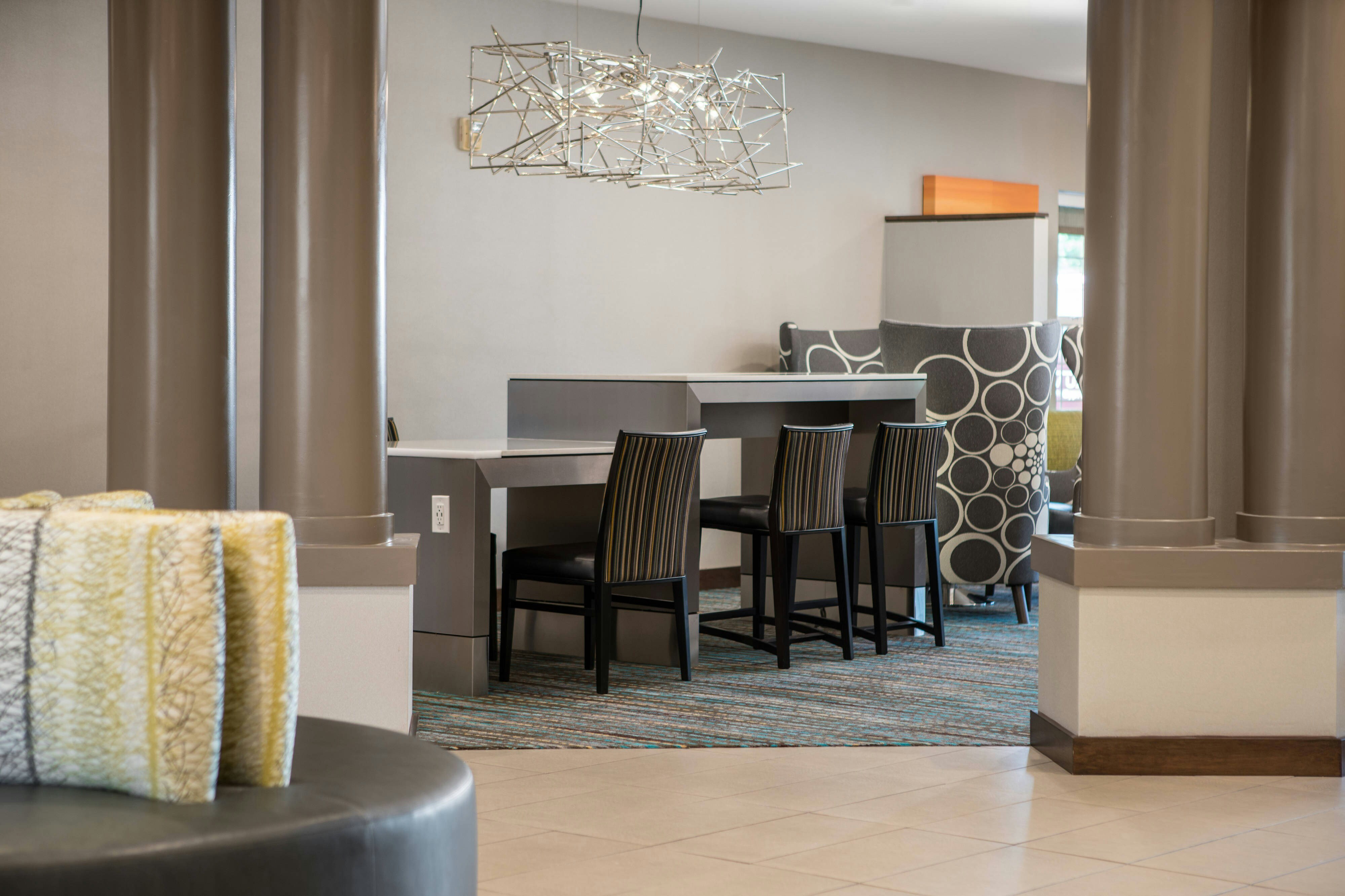Residence Inn Cypress Los Alamitos 14/15