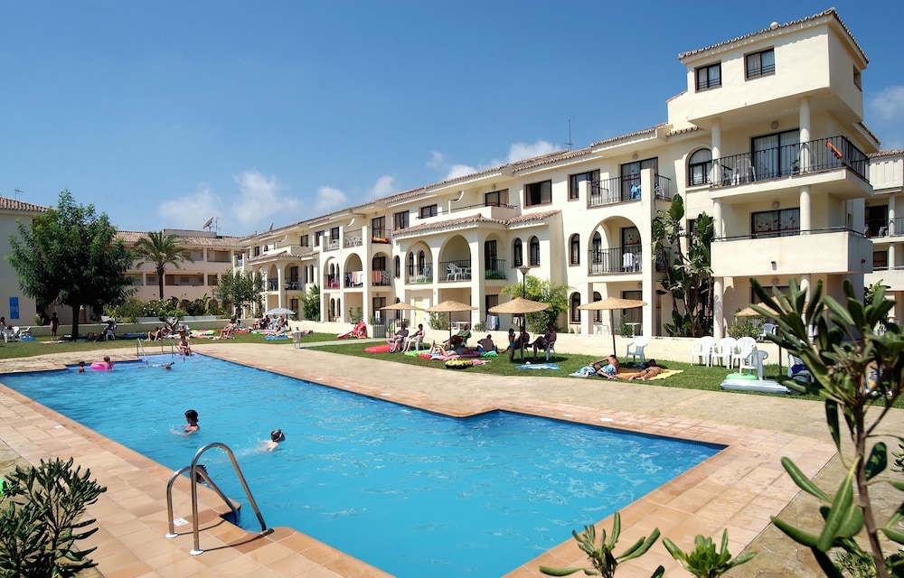 Hotel Puente Real 58/62