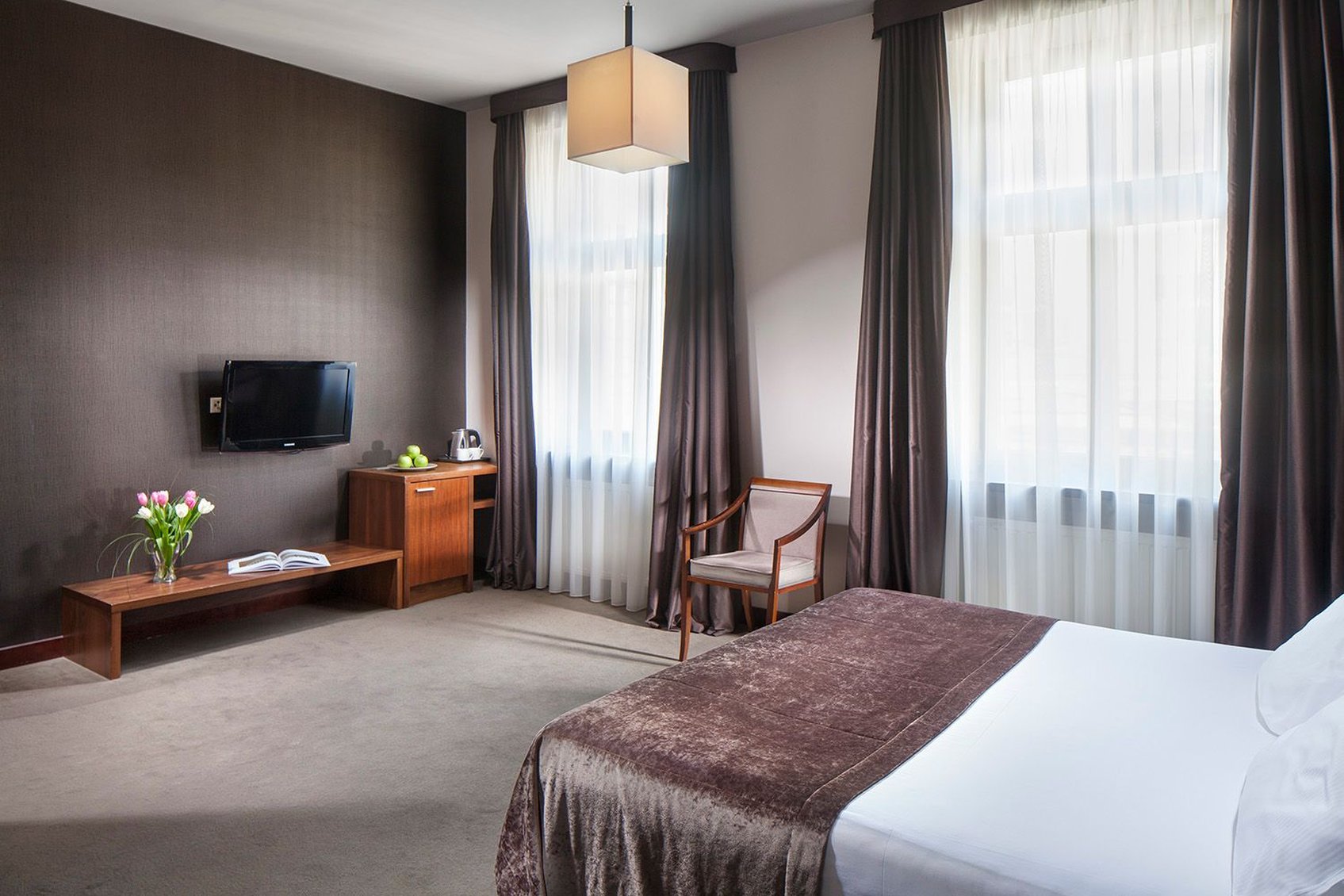 Deluxe, Double Bed