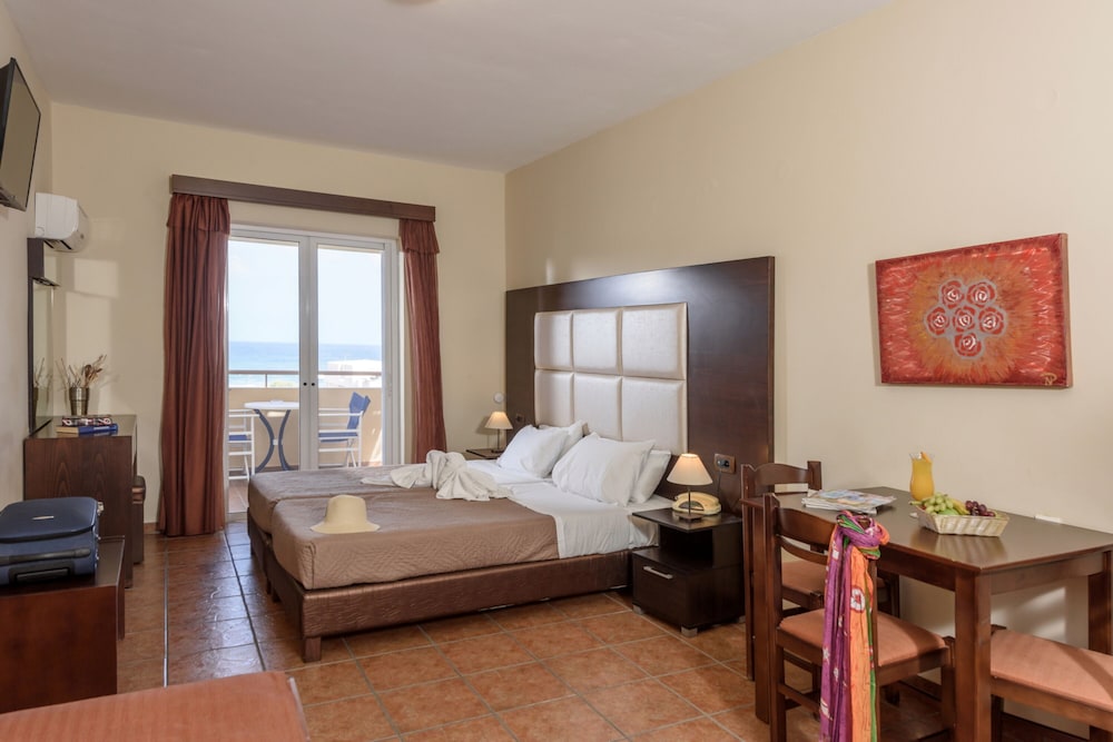 Studio - Sea View