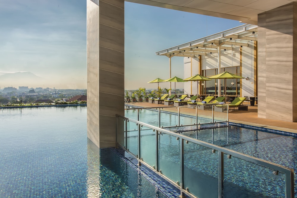 Swiss-Belhotel Solo 55/57