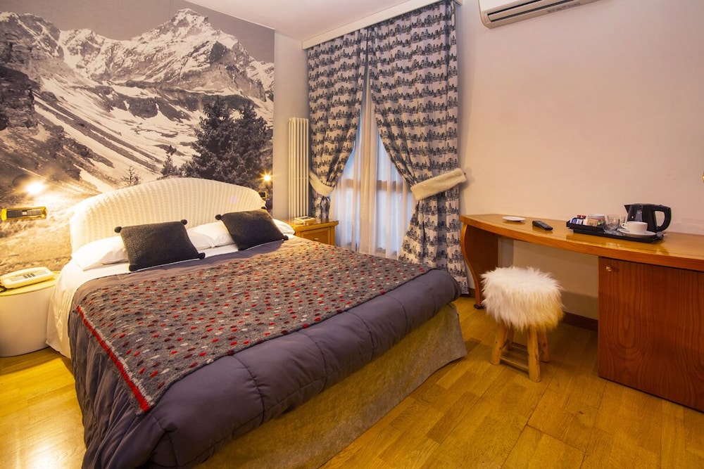 Paradise Hotel and Wellness 13/49