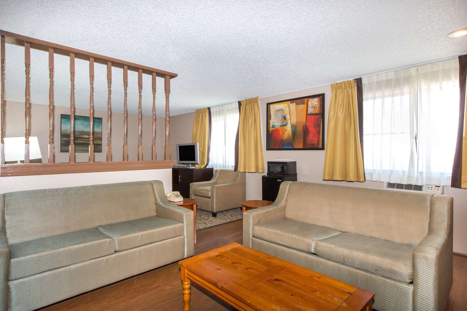 Super 8 by Wyndham Nampa 19/26