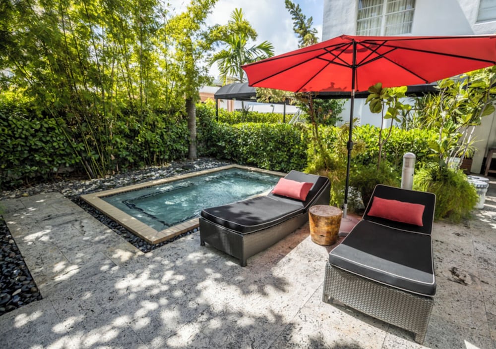 Metropole Suites South Beach 56/77