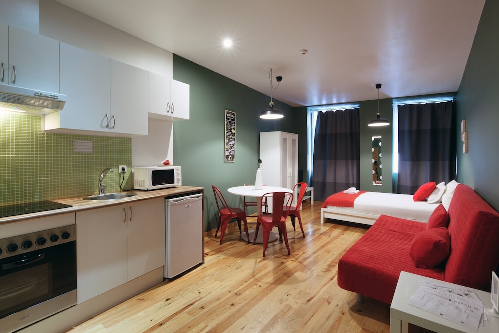 Aparthotel Oporto Entreparedes 58/77
