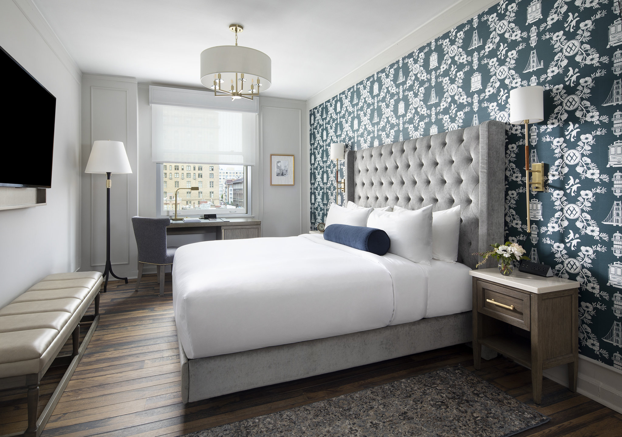 CLASSIC, KING BED
