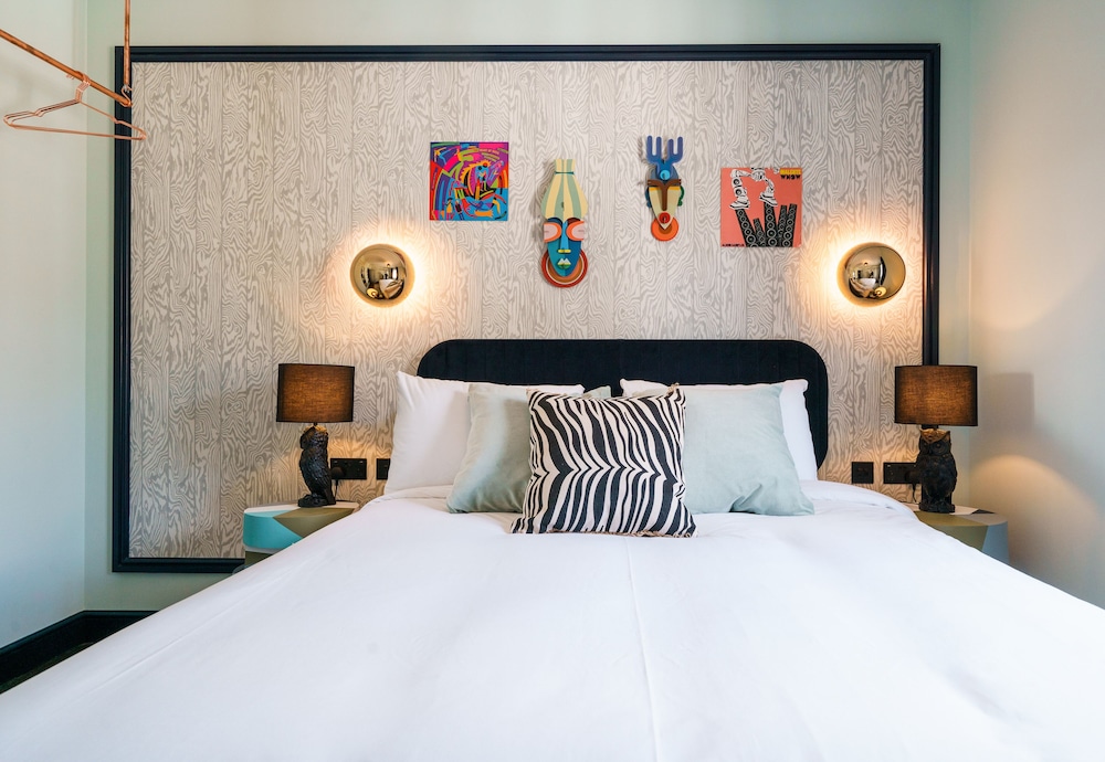 The Camden Town Hotel 10/46