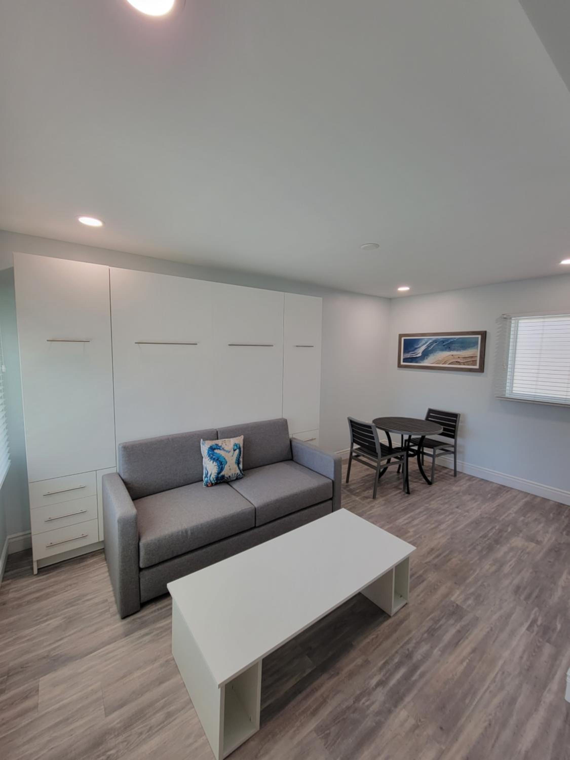 Room, Queen Bed