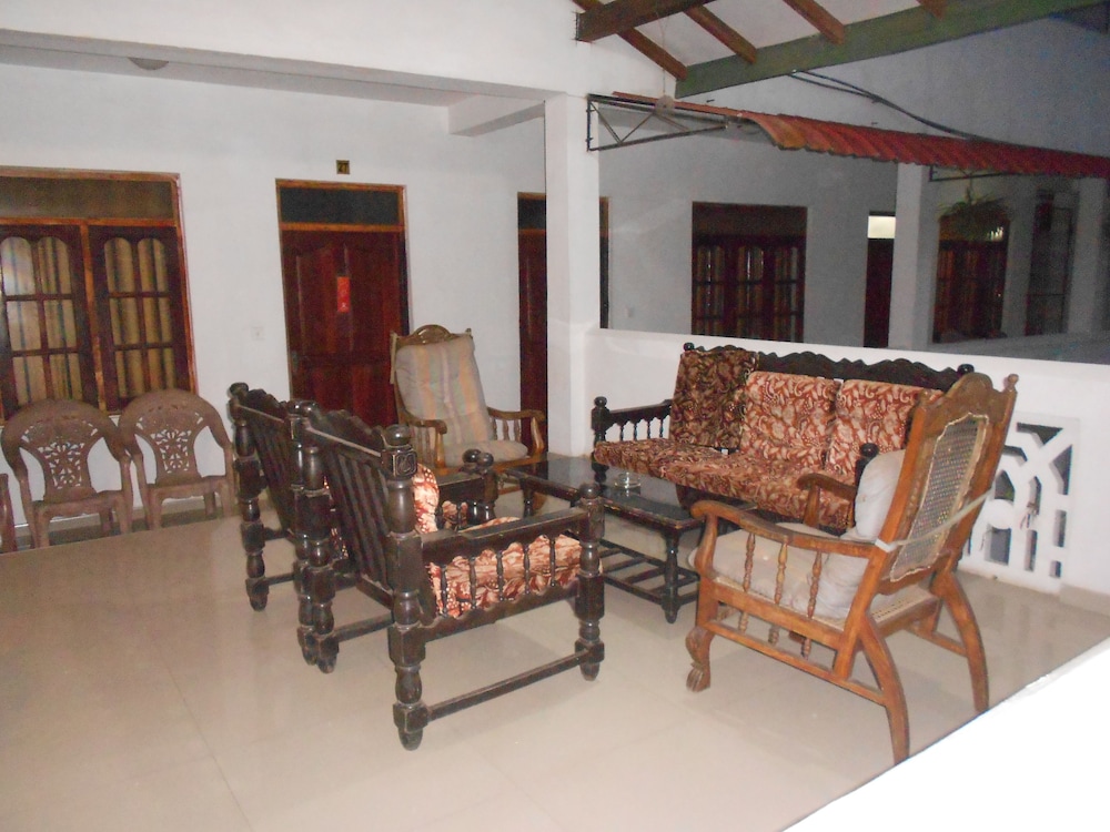 Shanith Guesthouse 28/50