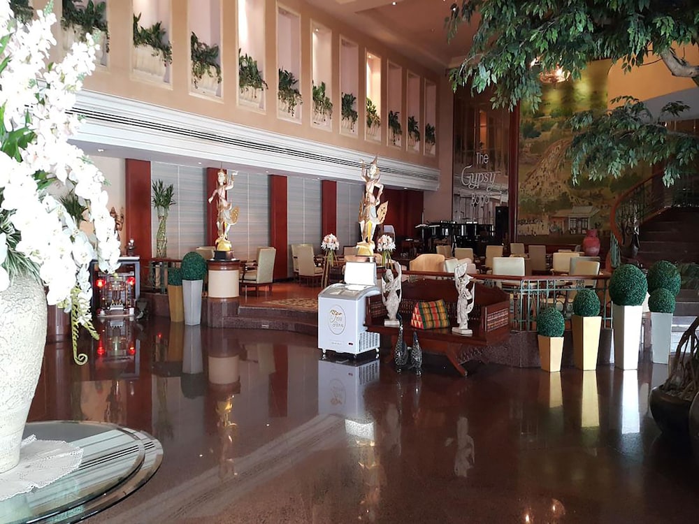 The Regency Hotel Hatyai 37/50