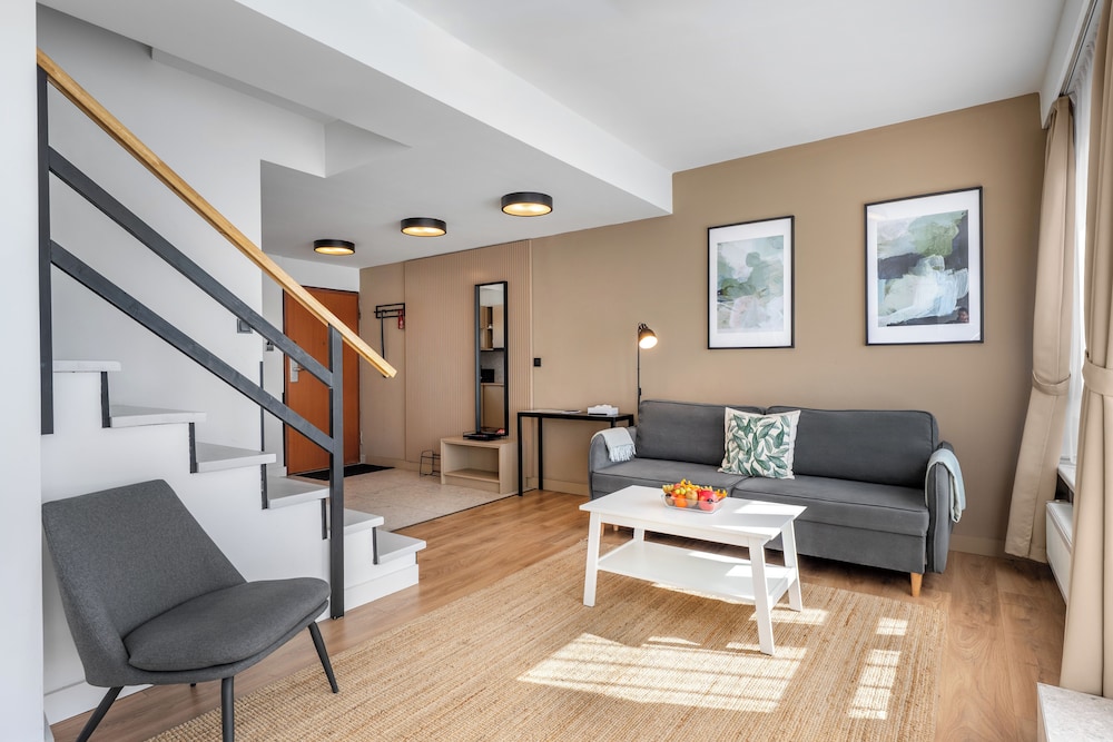 Florin Apart Hotel 27/49