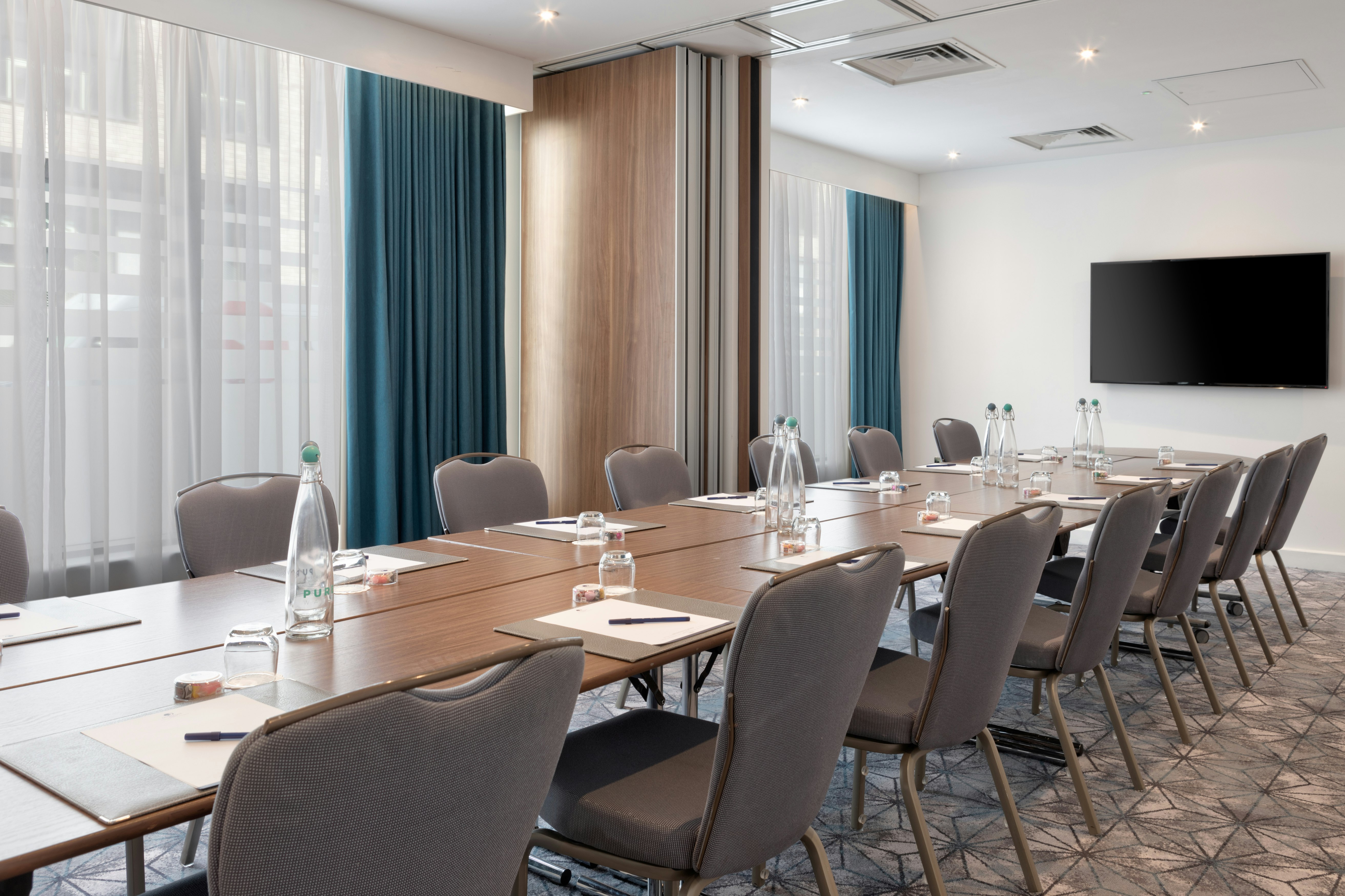 DoubleTree by Hilton London Angel Kings Cross 48/57