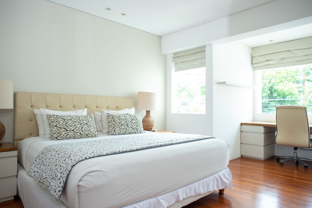 Sienna Villas 24/89