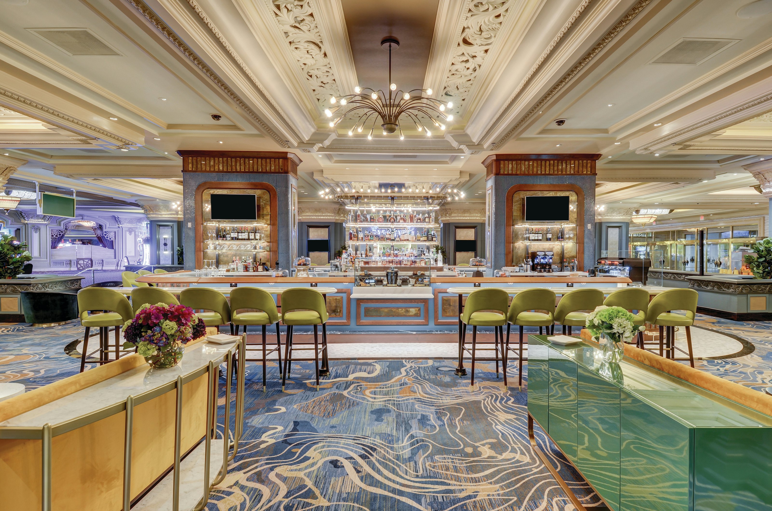 Mandalay Bay Resort and Casino 23/48