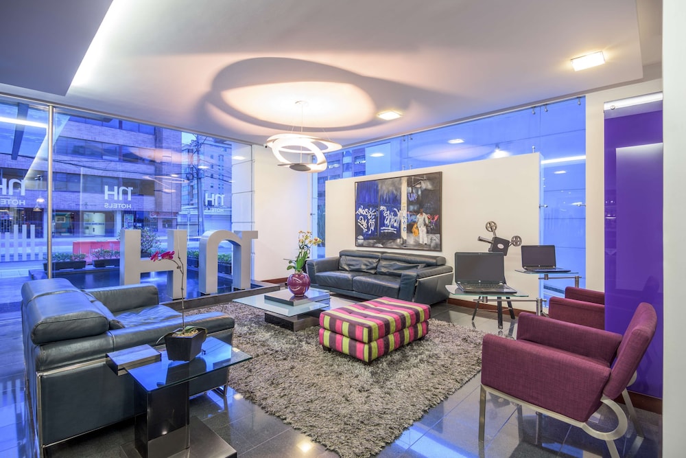 NH Bogota Urban 93 Royal 32/48