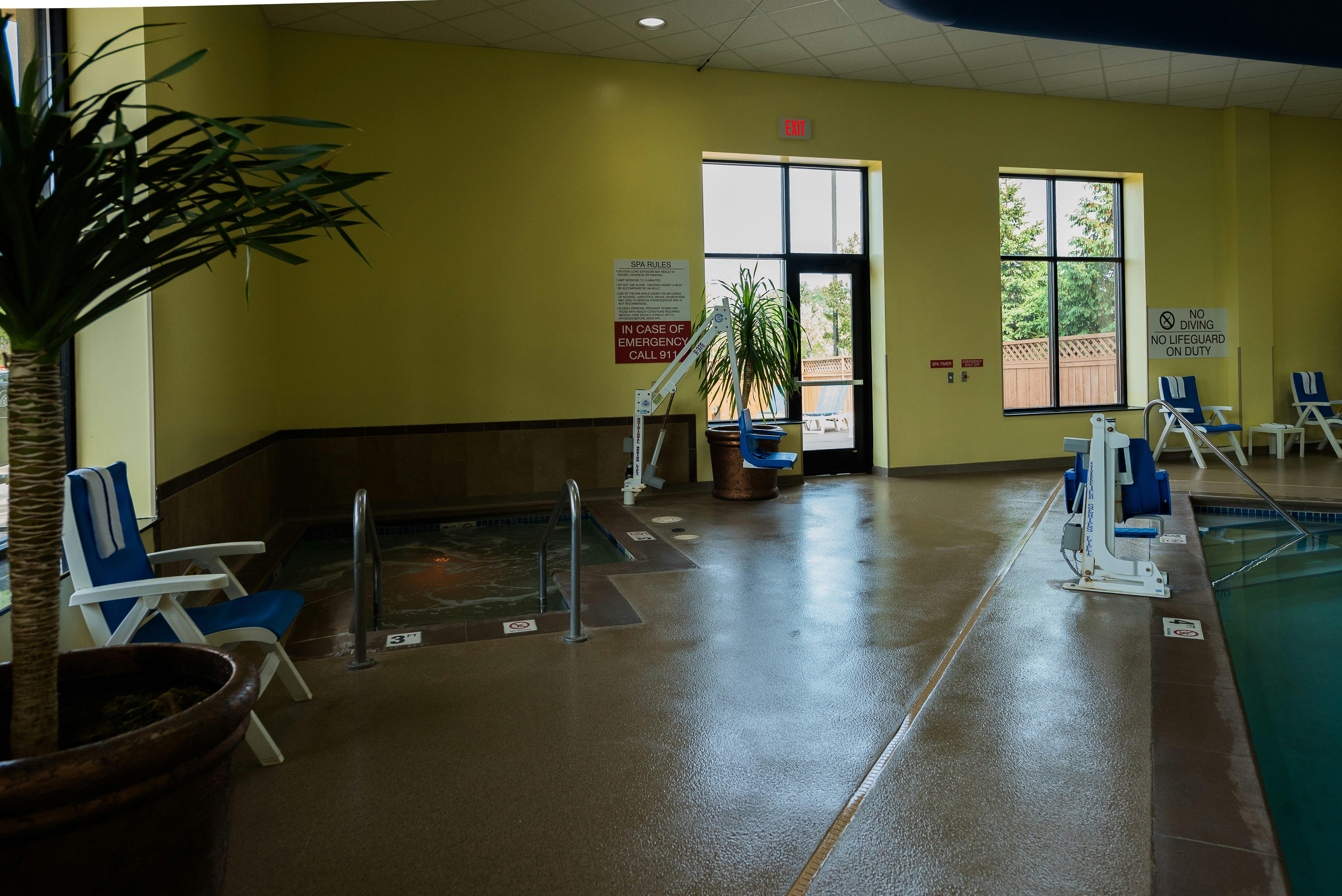 Embassy Suites by Hilton Minneapolis North 29/72