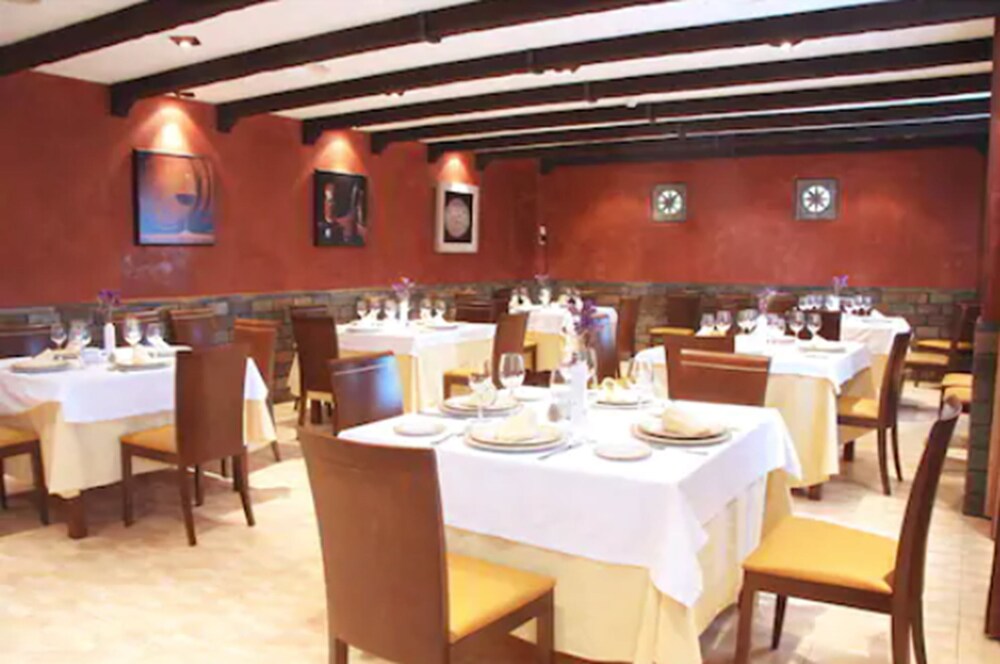 Hotel Lozano 16/24