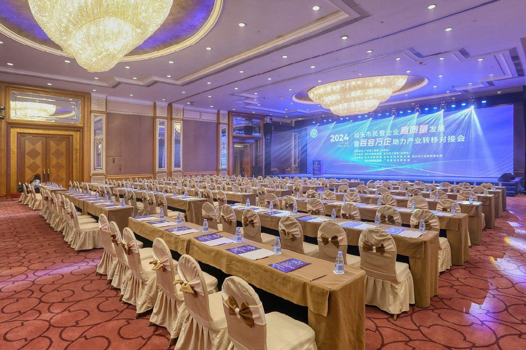Regency Apartment Hotel 24/40