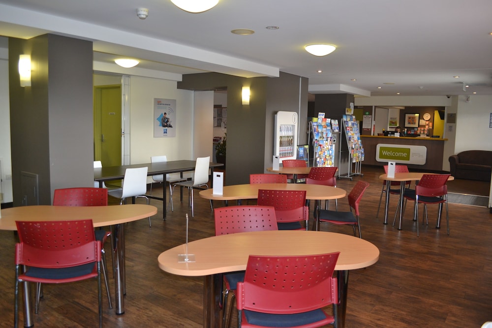 IBIS BUDGET PERTH AIRPORT 47/63