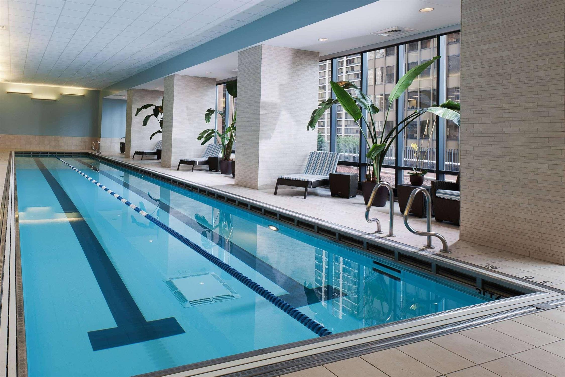 Radisson Blu Aqua Hotel, Chicago 40/80