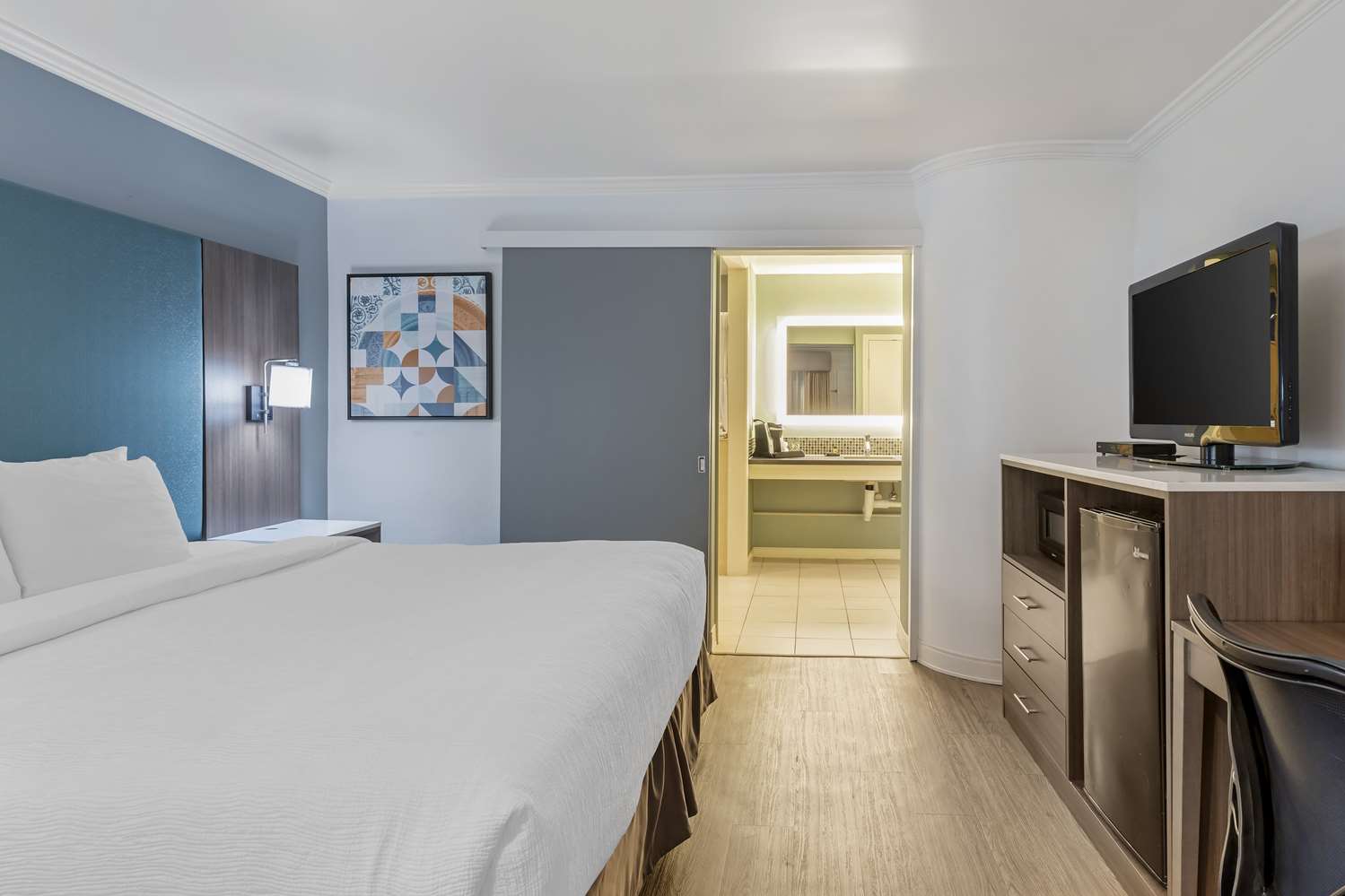Room, King Bed, Accessible