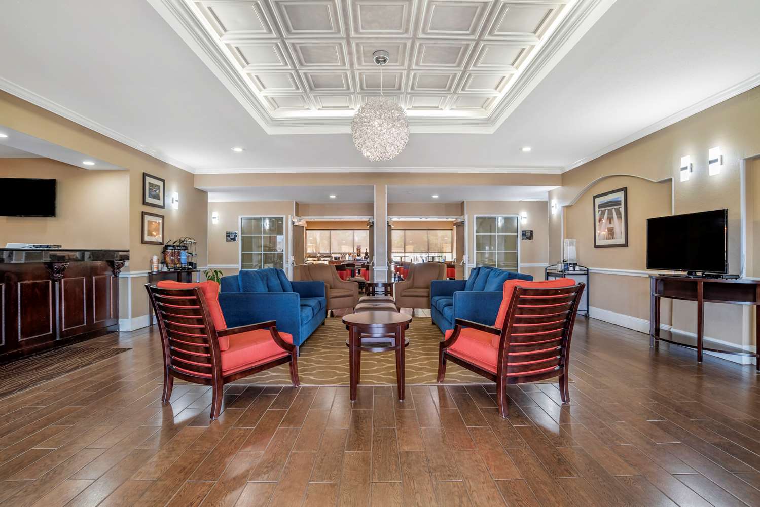 Comfort Inn & Suites Marianna I-10 27/38