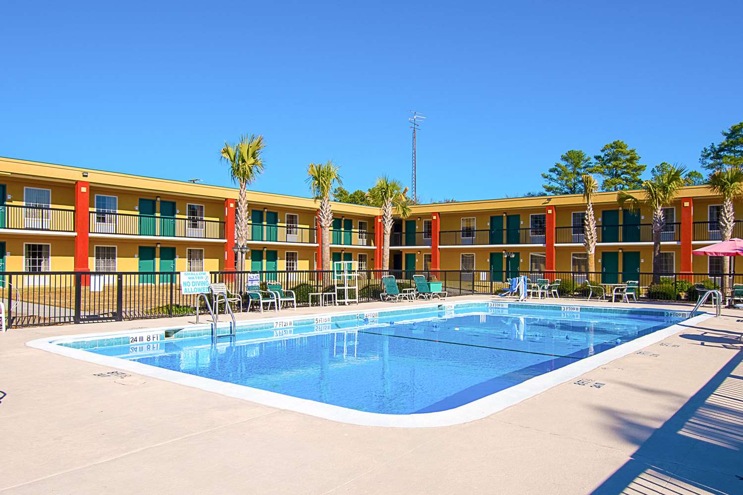 Clarion Inn Columbia Airport 9/23