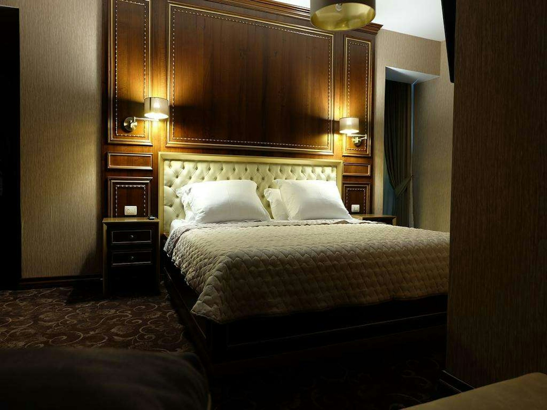 Rozafa Hotel 17/34