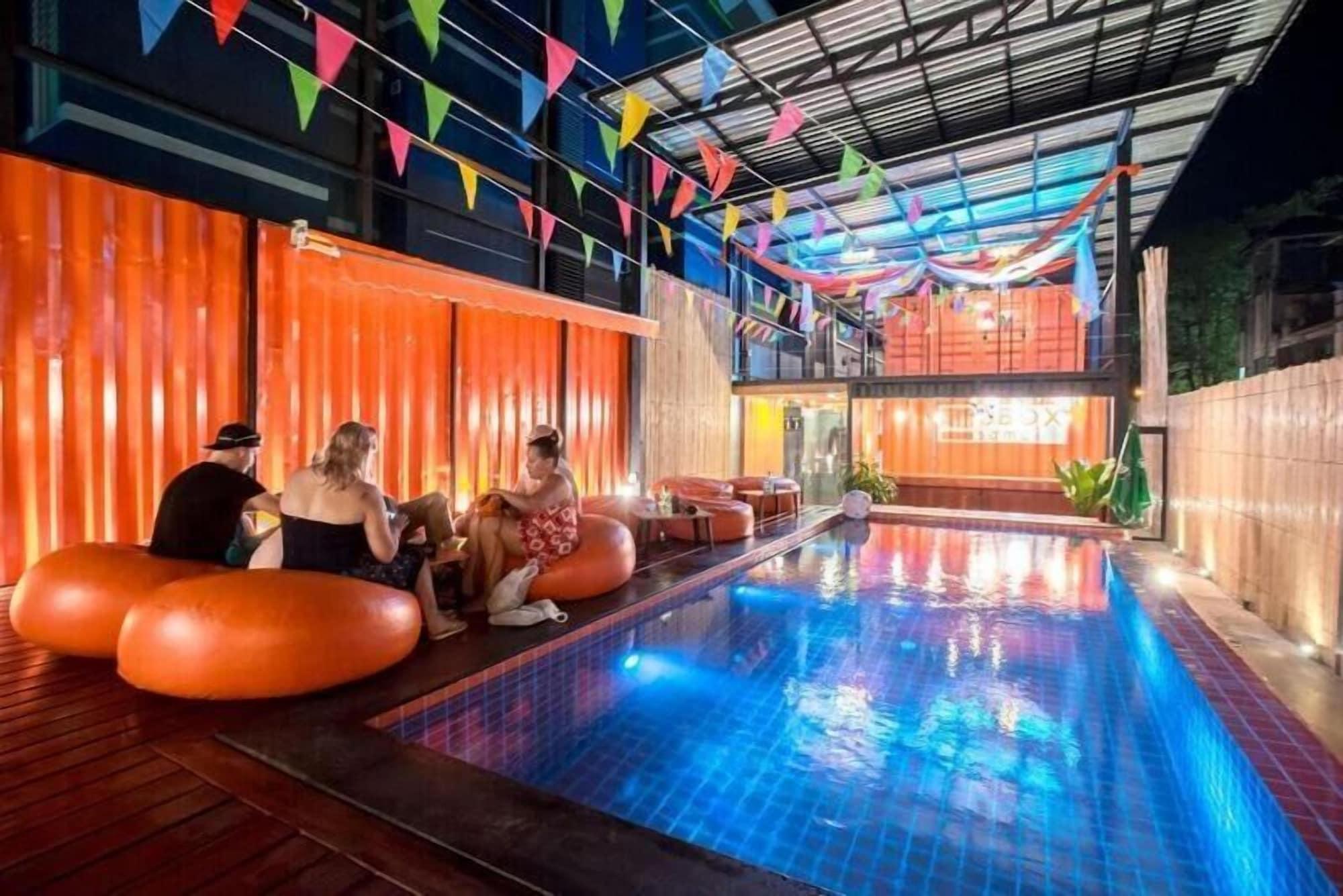 U Box Hostel 32/41