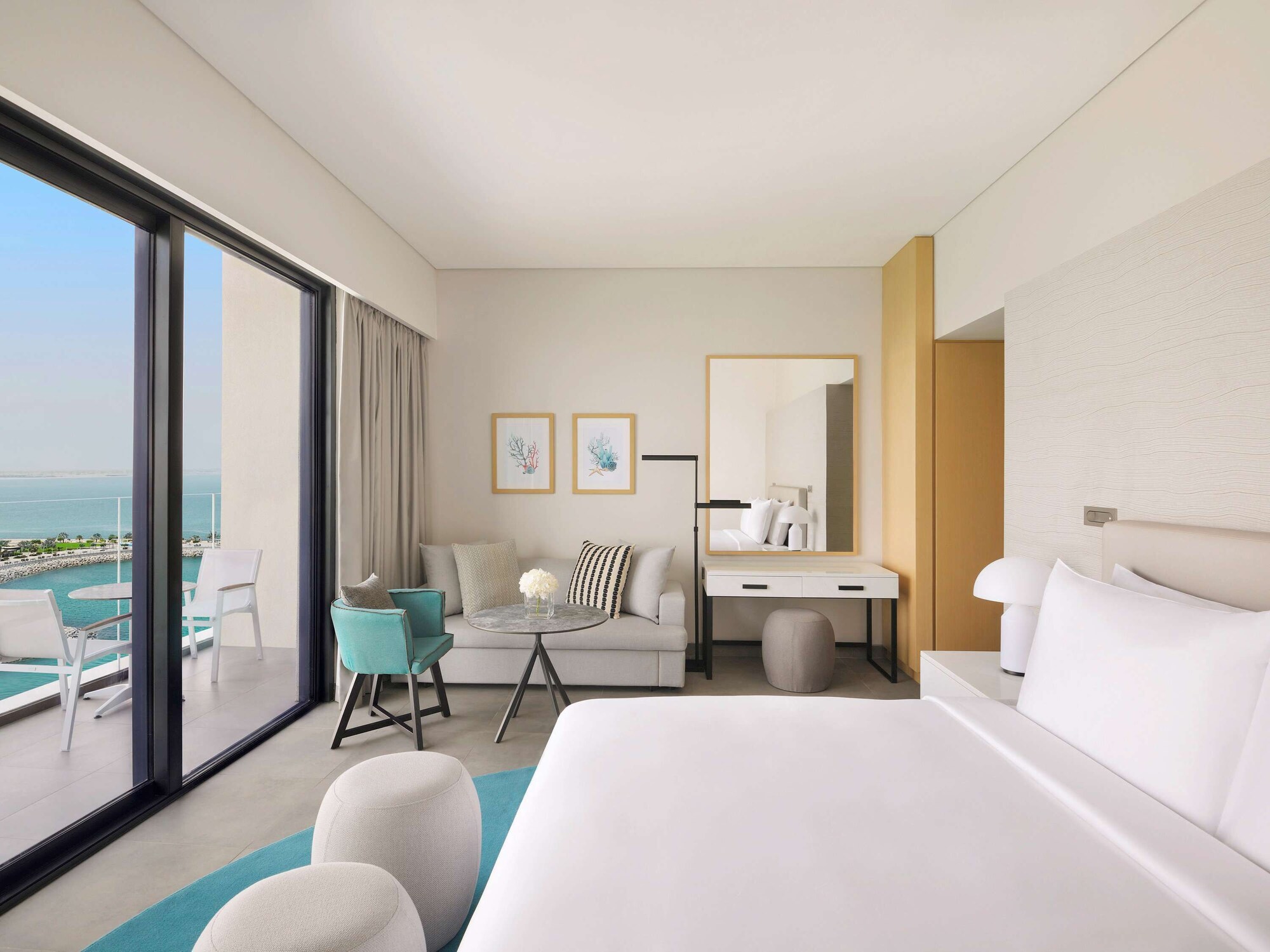 BEACH, DELUXE, KING BED, WITH POOL
