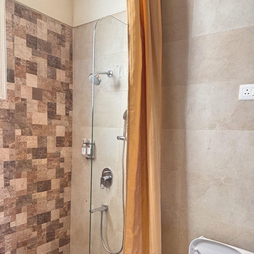Regenta Resort and Spa Mashobra 60/61