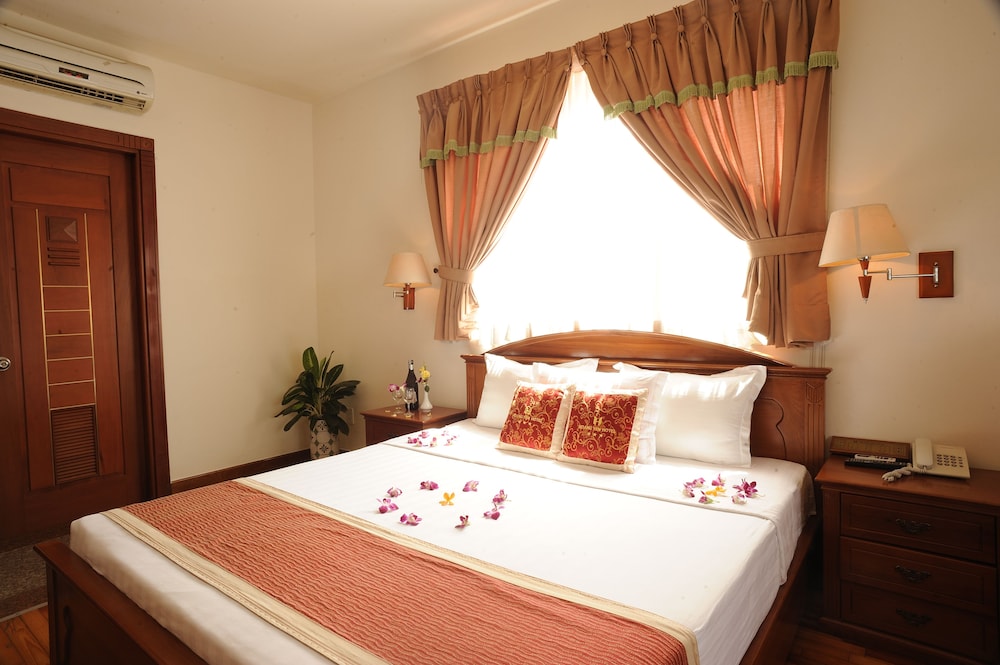 Hoang Yen 2 Hotel 12/59