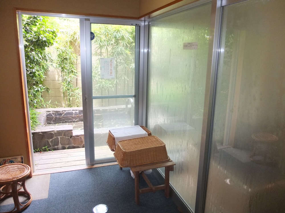 NATSUKASHIYA FUWARI 35/68