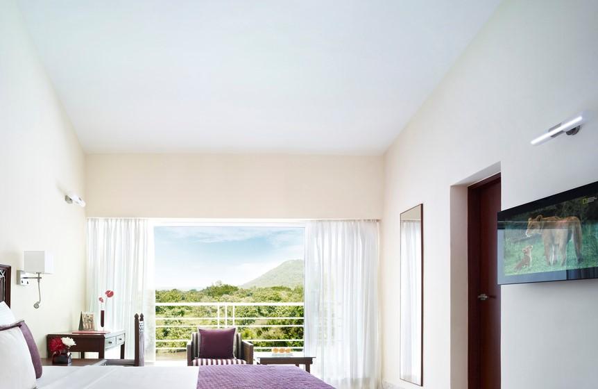 Room at Gir Serai Ihcl Seleqtions, Mendarda
