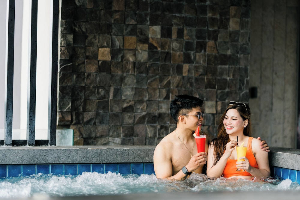 Zuri Hotel Iloilo City 8/50