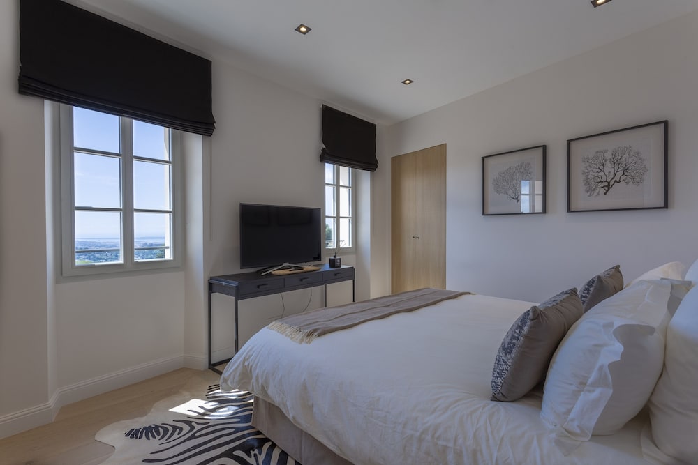 Mougins Luxury Retreats 8/50