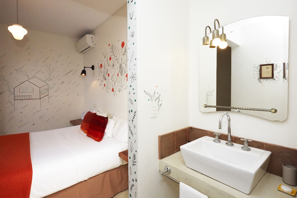 L Adresse Hotel Boutique 10/65