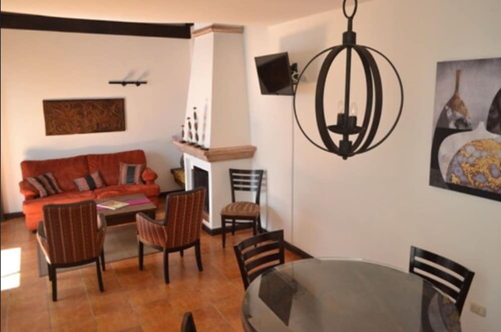 All Suite El Marques de Antigua 49/59