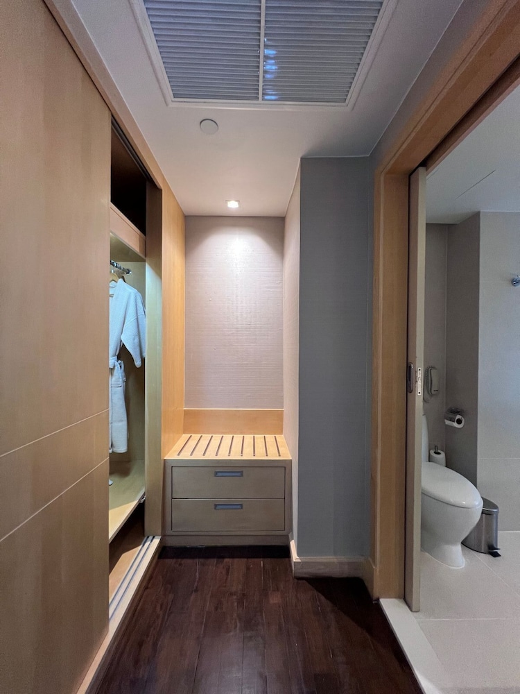 SORA Resort & Suites Sukhumvit 39/73