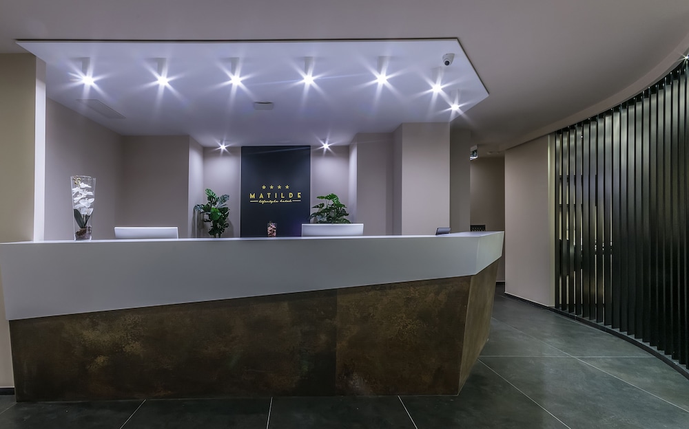 Lifestyle Hotel Matilde Naples 4/50