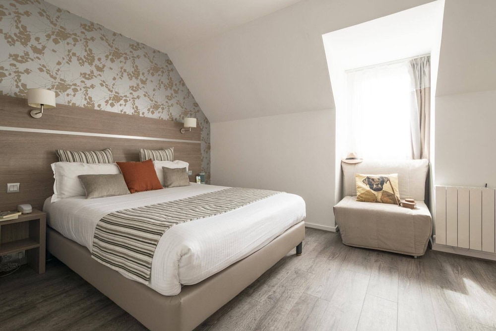 LOGIS BEAUJOIRE HOTEL 13/37