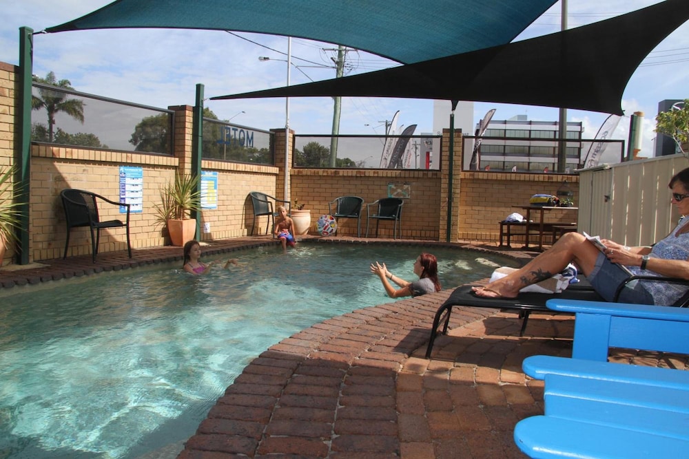 Tweed Harbour Motor Inn 37/57