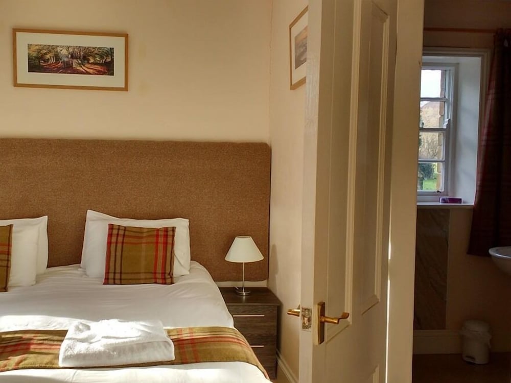 Horseshoe Hotel 3/32