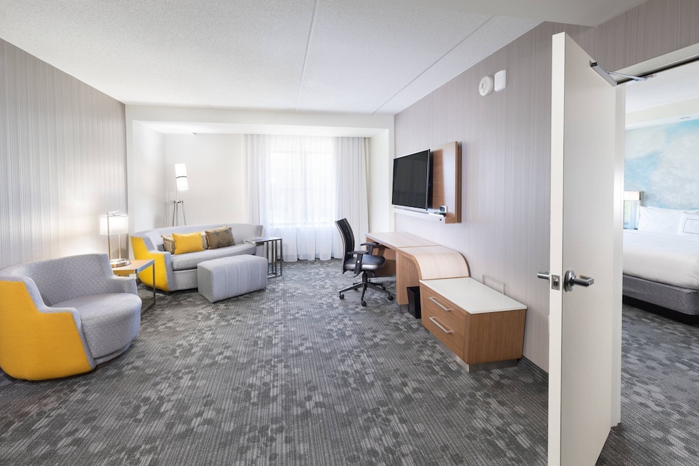 Courtyard By Marriott Bowie 15/24
