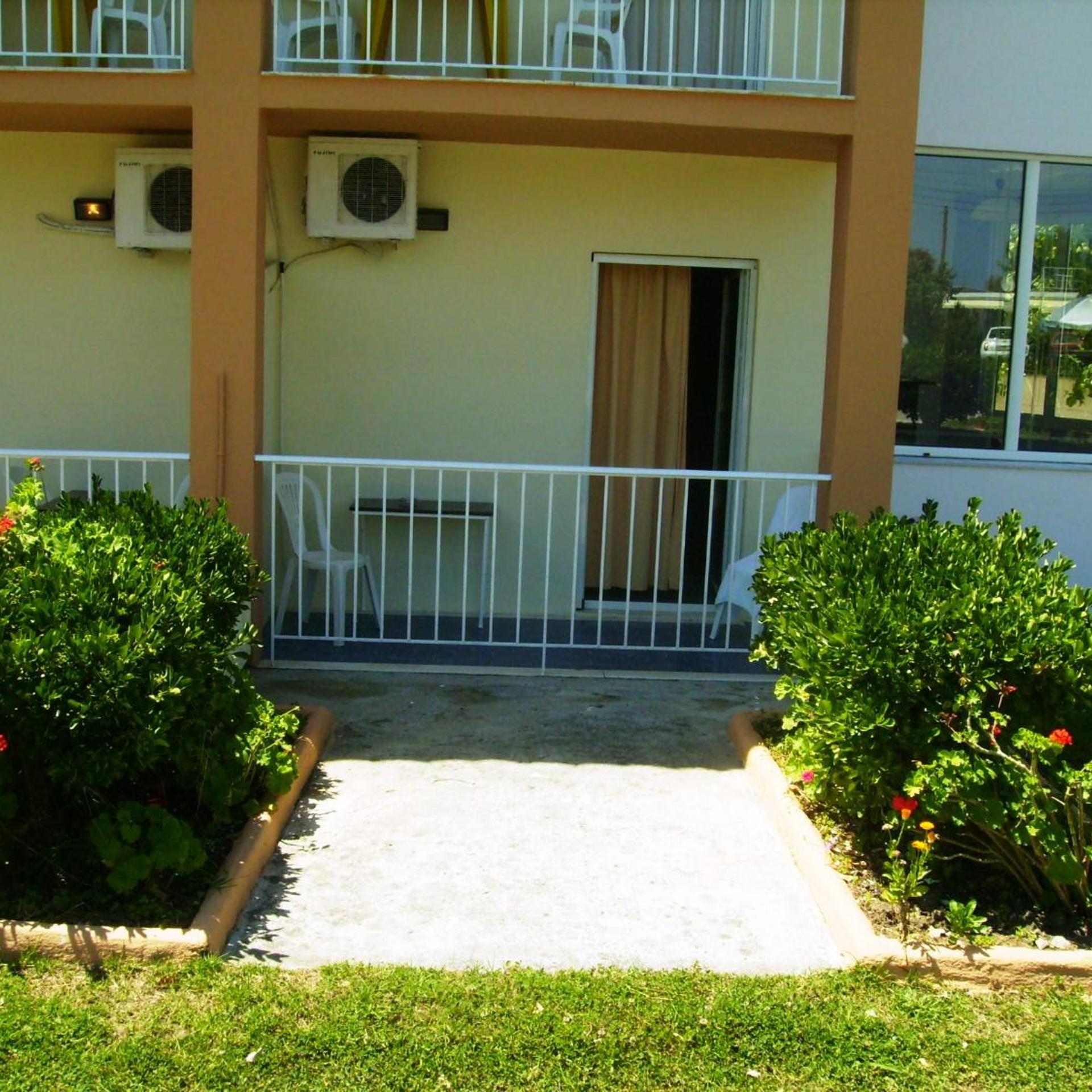 Aggelos Family Hotel 5/56