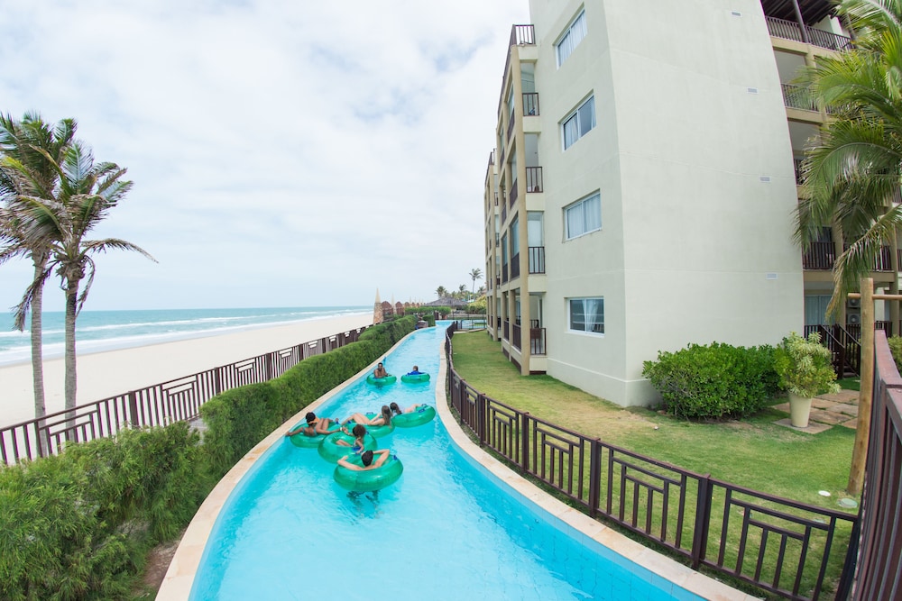 Acqua Beach Park Resort 48/50