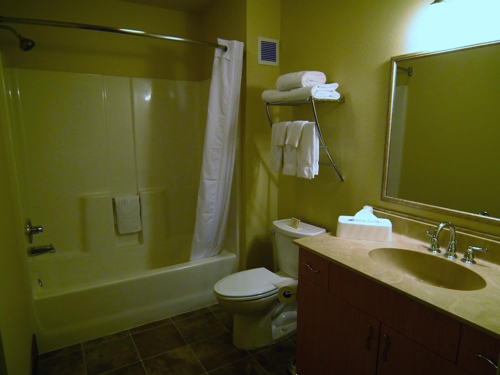 Aspen Suites Hotel Juneau 44/47