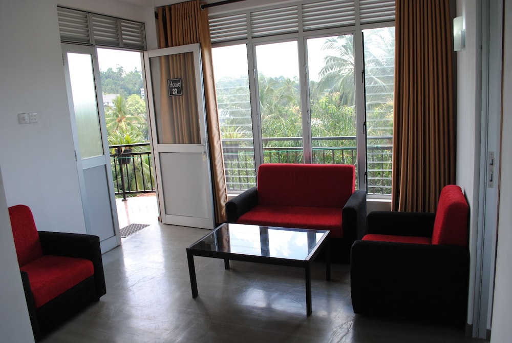 Dsk Apartment 13/21